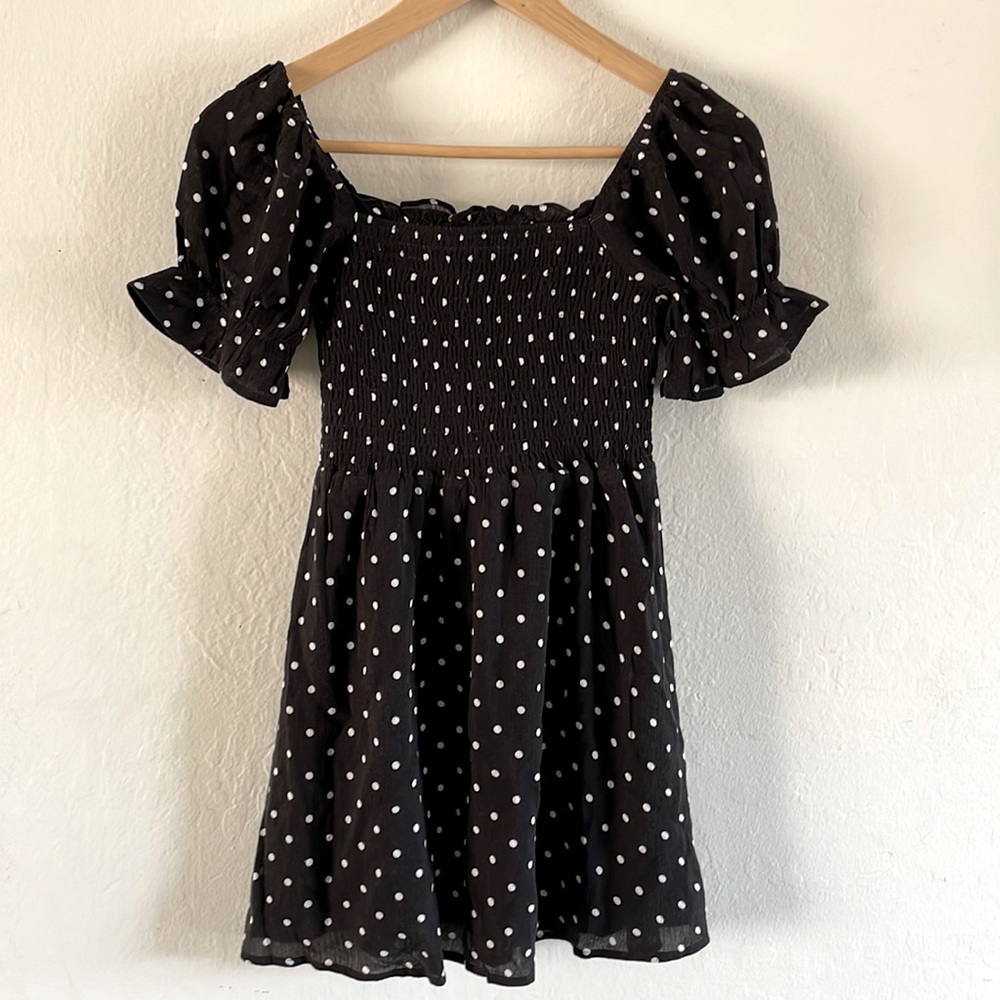 Beautiful black & white polka dotted dress, Y10. Unworn. New with tags.
